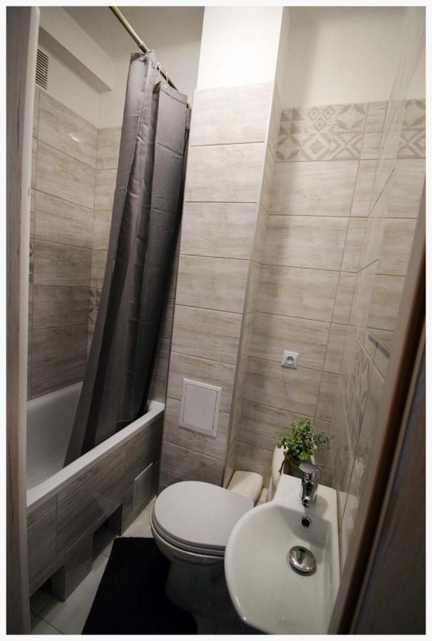 Color 24 Apartament II Сталёва-Воля Экстерьер фото