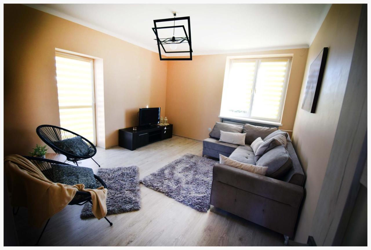 Color 24 Apartament II Сталёва-Воля Экстерьер фото